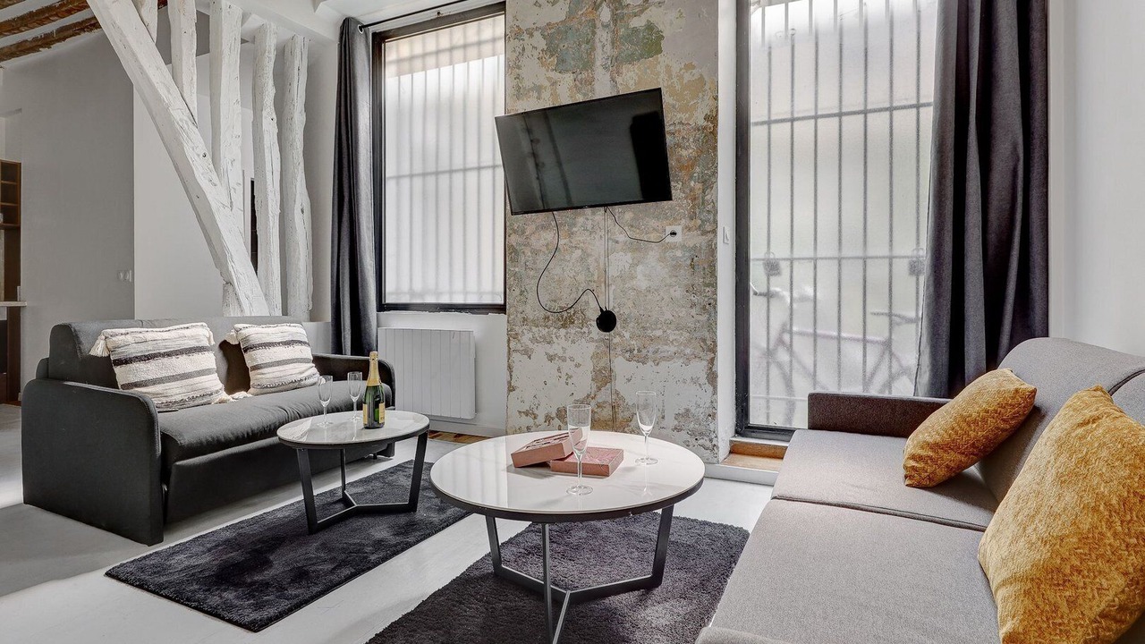 Photo of Livingroom in Enfants-Rouges