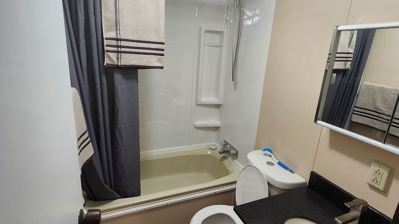 Photo of Bathroom in Chisholm