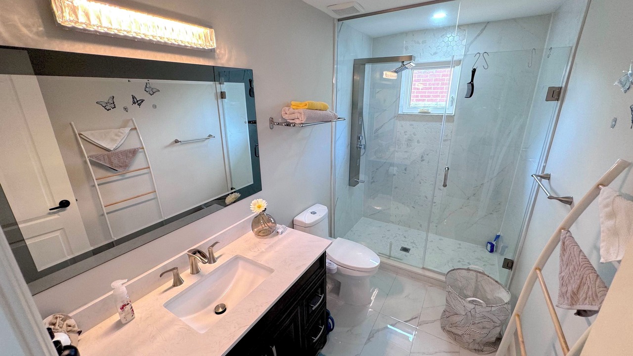 Photo of Bathroom in Cooksville