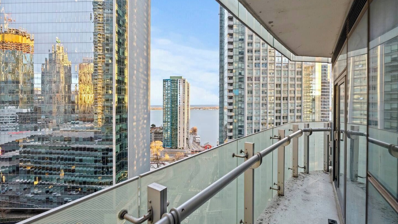 Photo of Outdoor in Central Waterfront