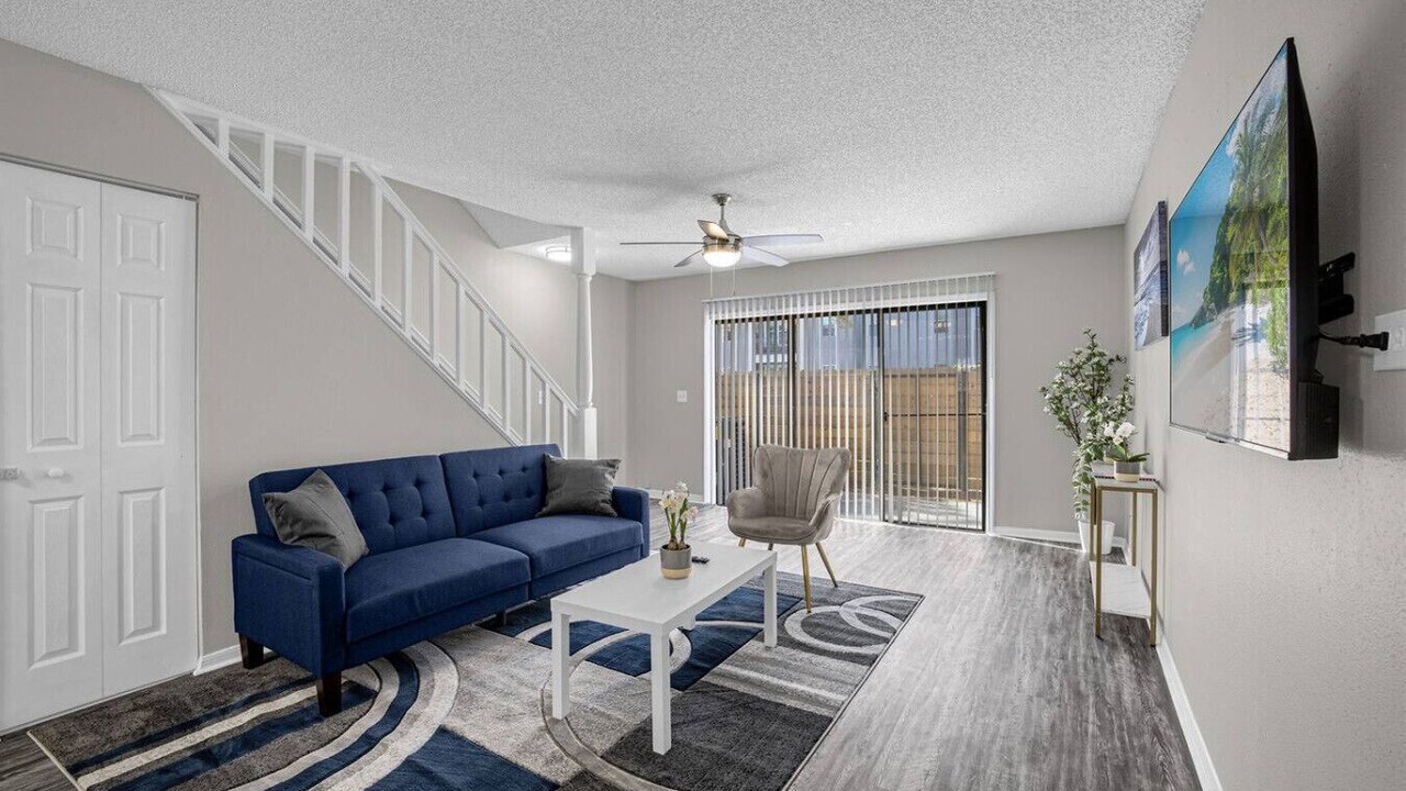 Photo of Livingroom in University