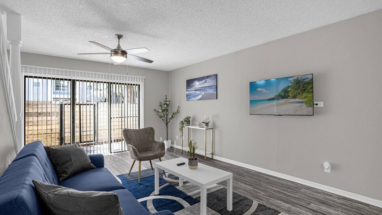 Photo of Livingroom in University