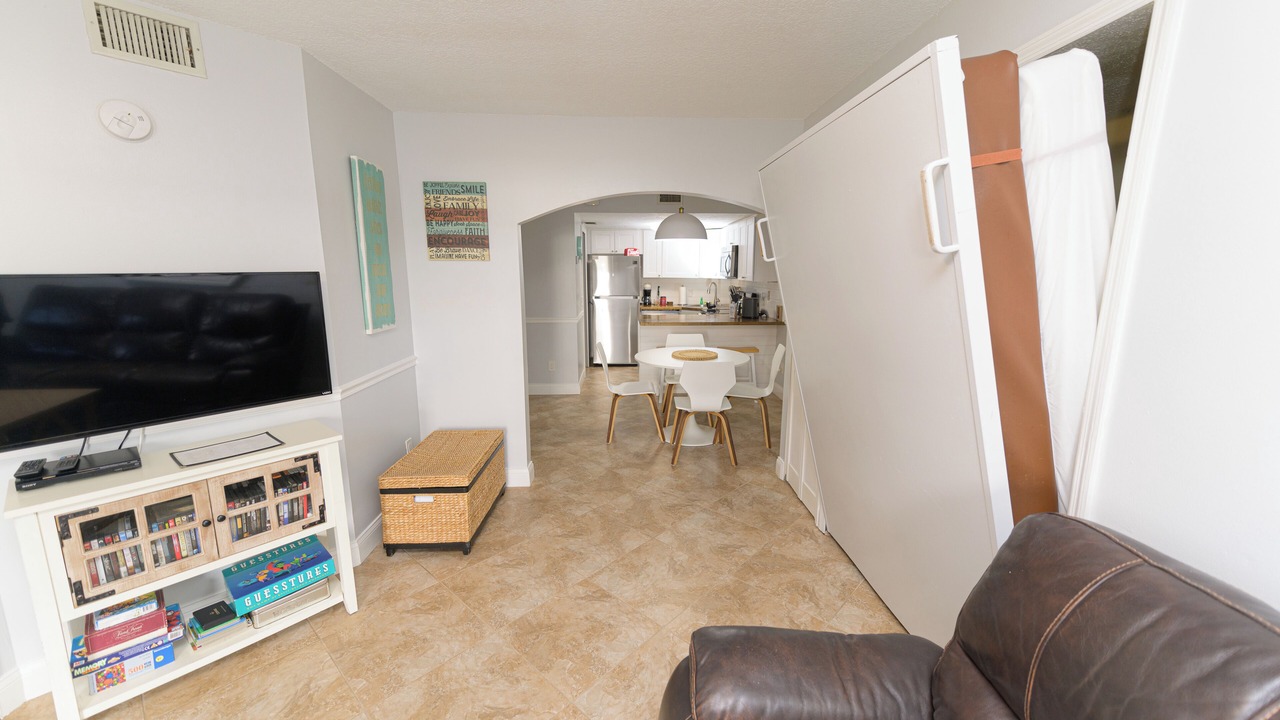 Photo of Livingroom in Chandler Park