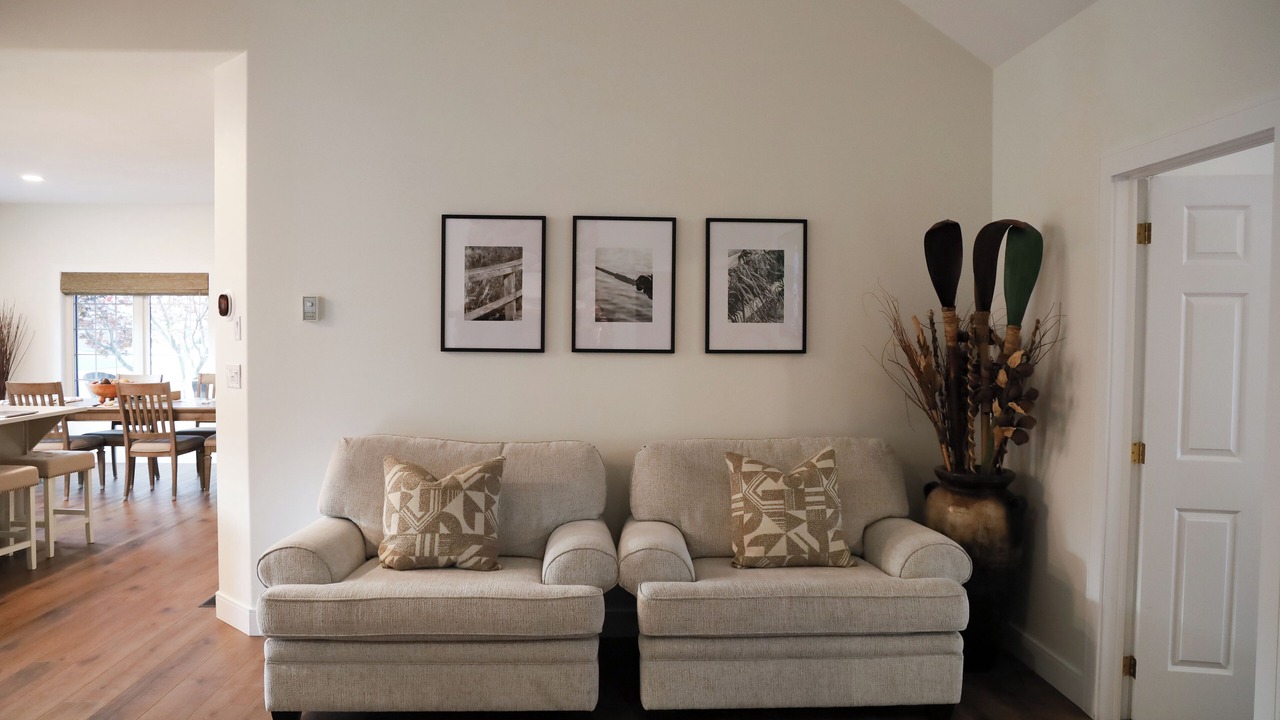 Photo of Livingroom in Mitchell's Bay