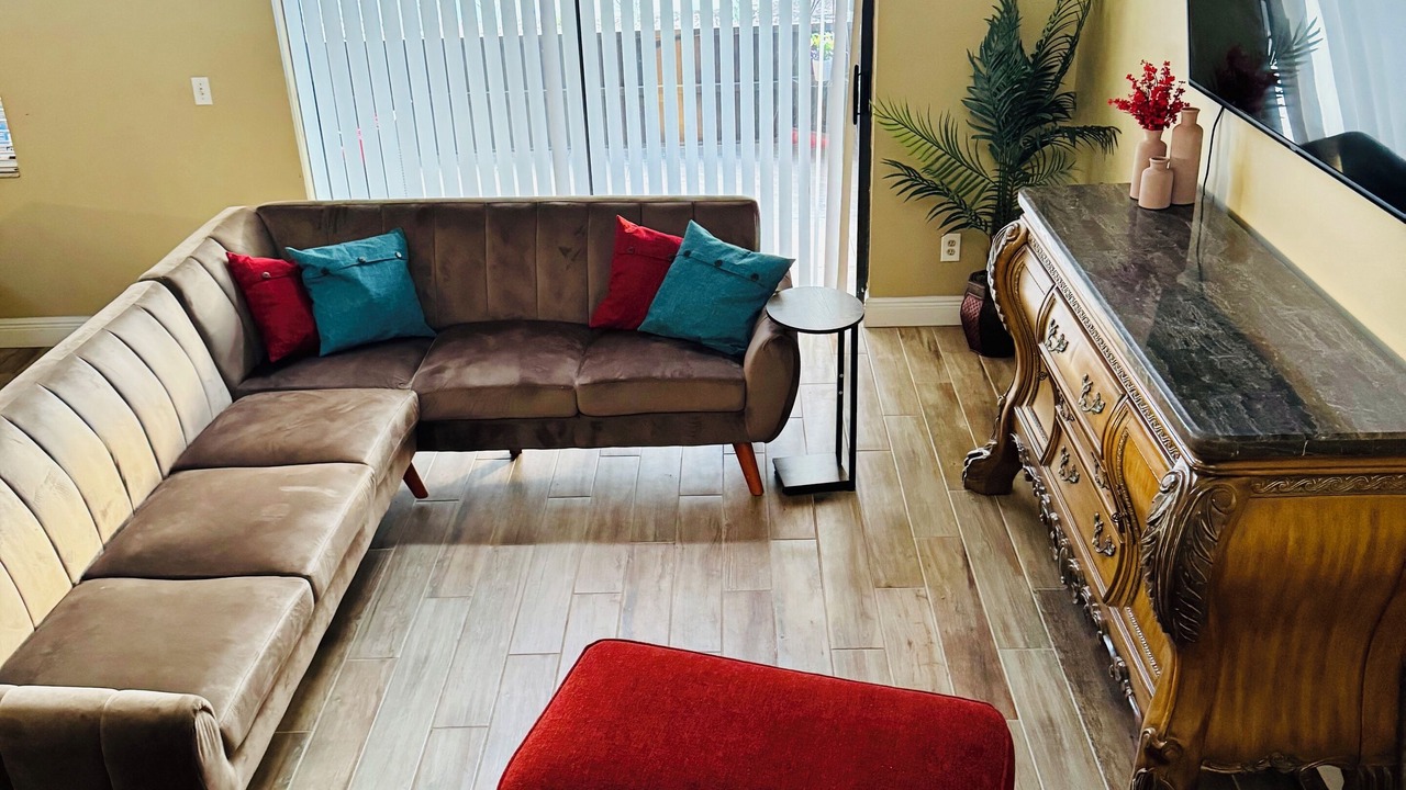 Photo of Livingroom in Southeast Orlando
