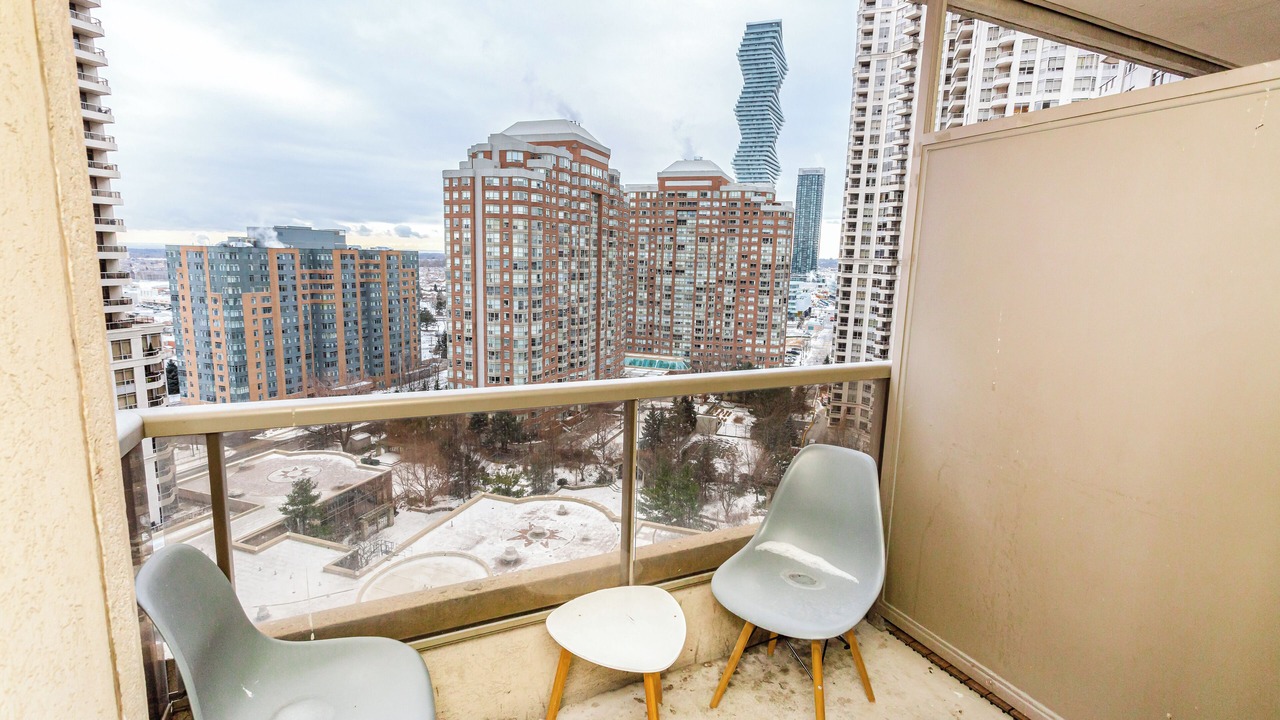 Photo of Outdoor in Downtown Mississauga