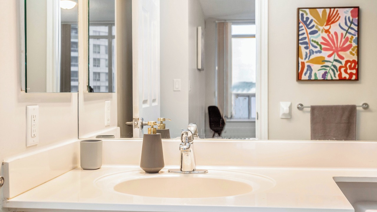 Photo of Bathroom in Downtown Mississauga
