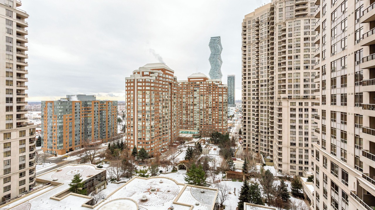 Photo of Outdoor in Downtown Mississauga