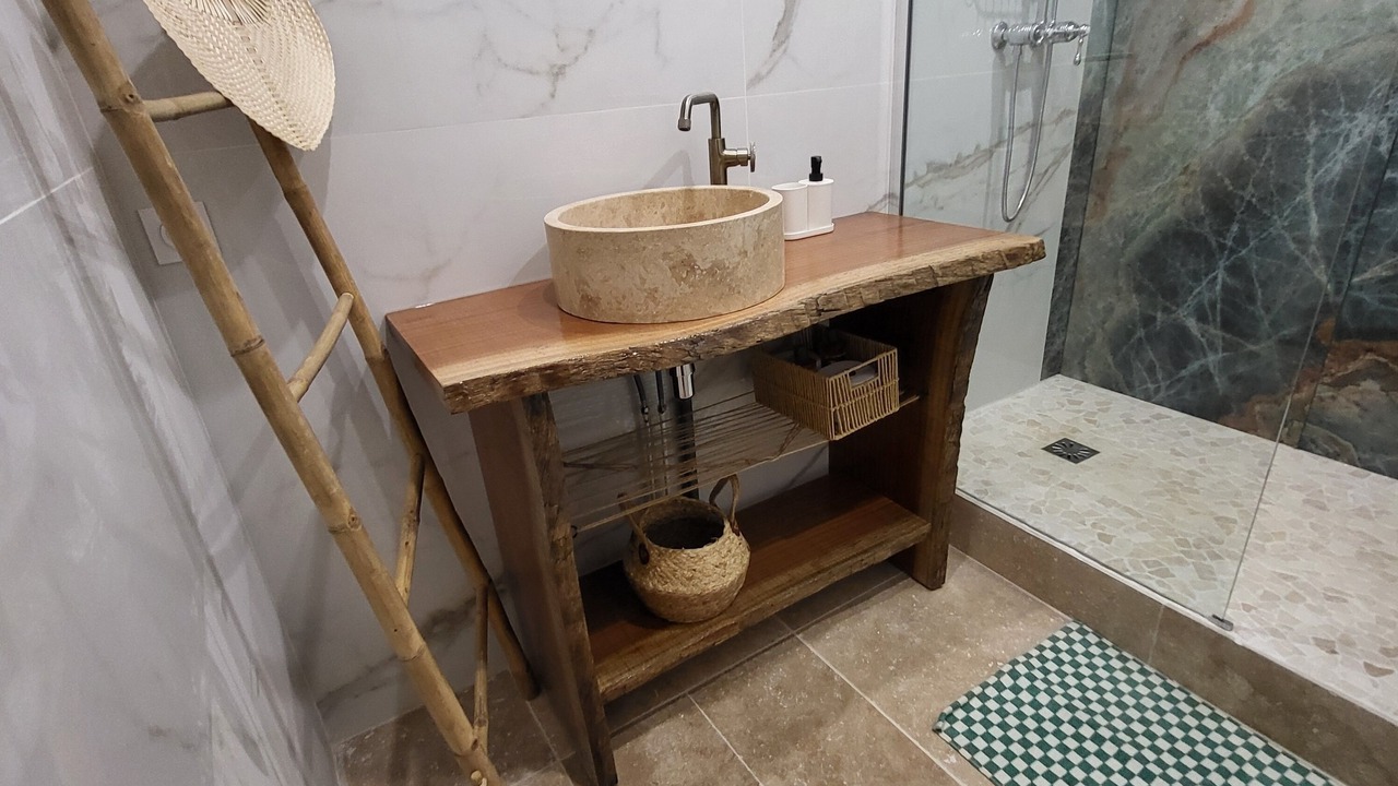 Photo of Bathroom in La Courneuve