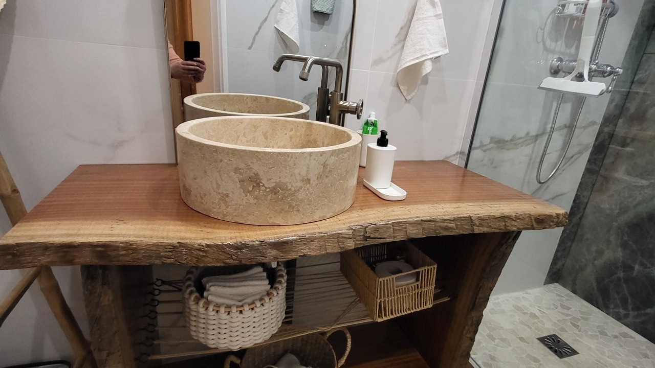 Photo of Bathroom in La Courneuve