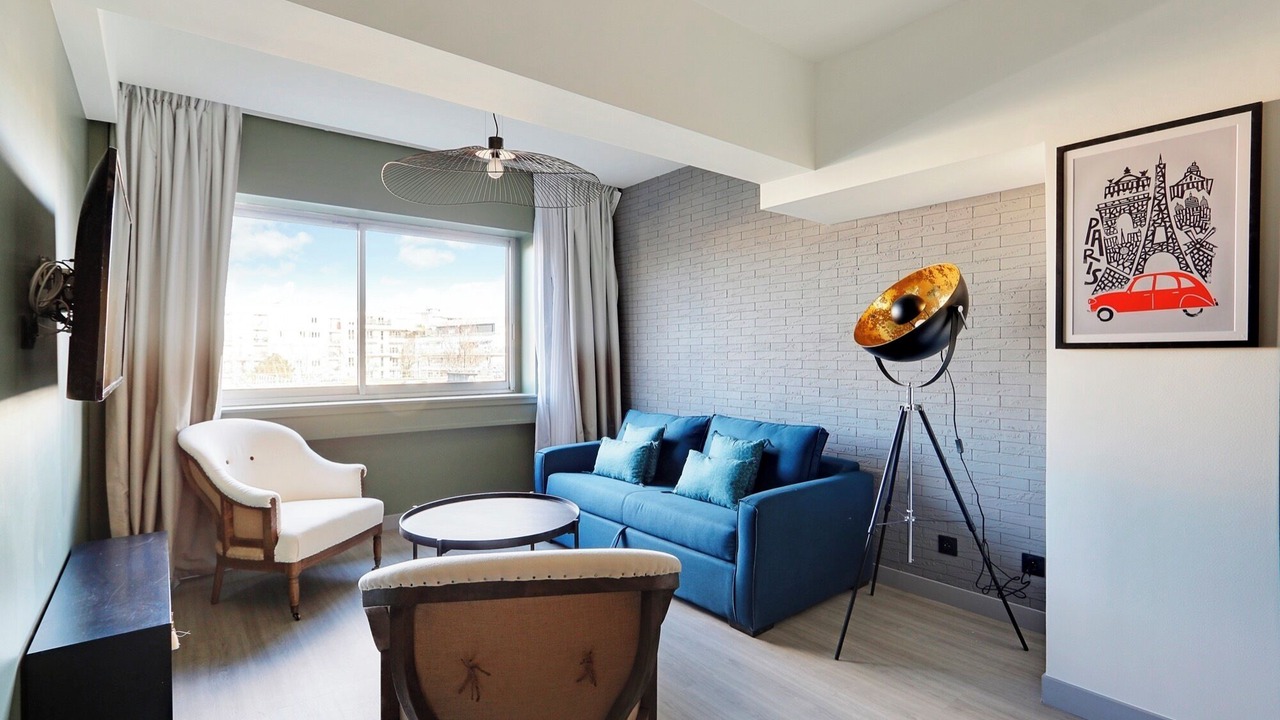 Photo of Livingroom in Combat