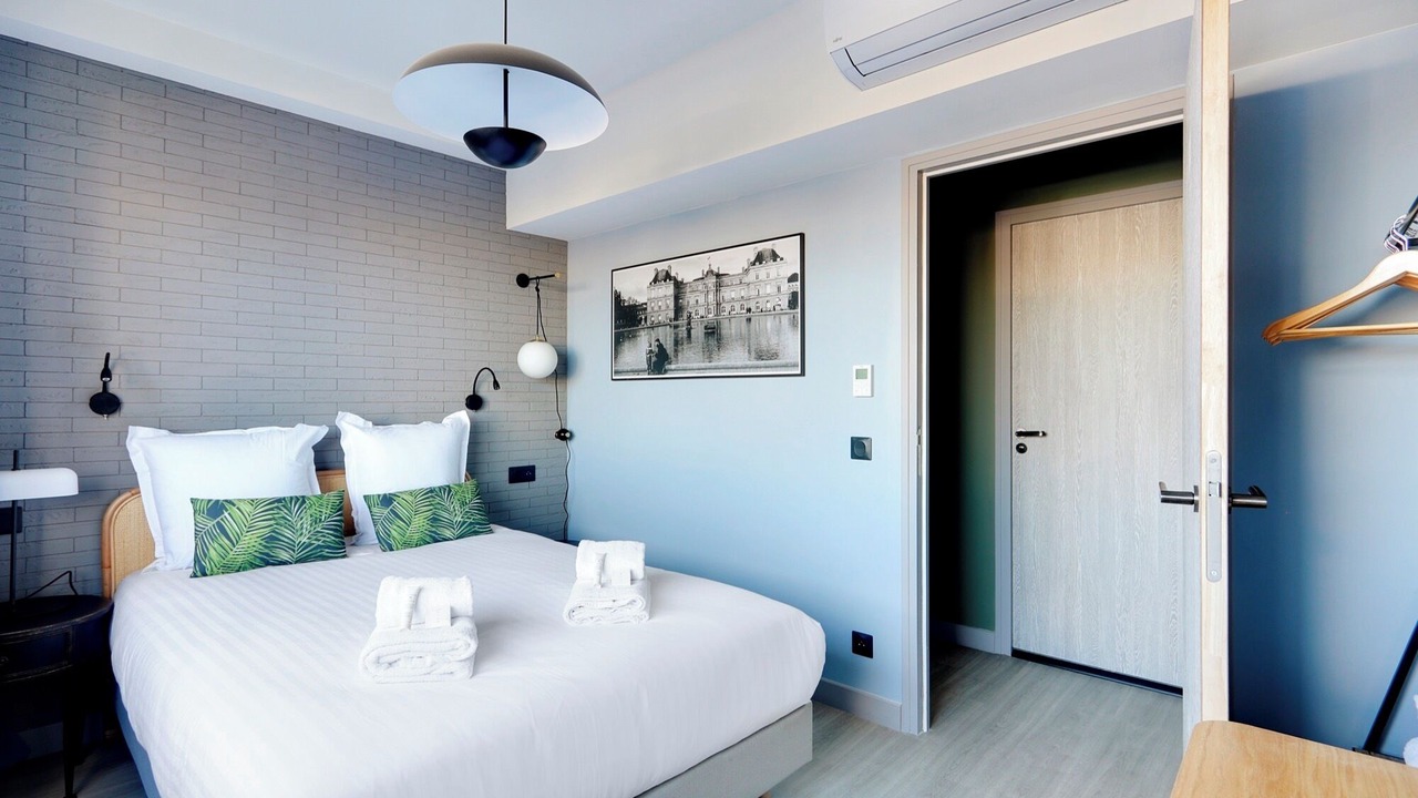 Photo of Bedroom in Combat