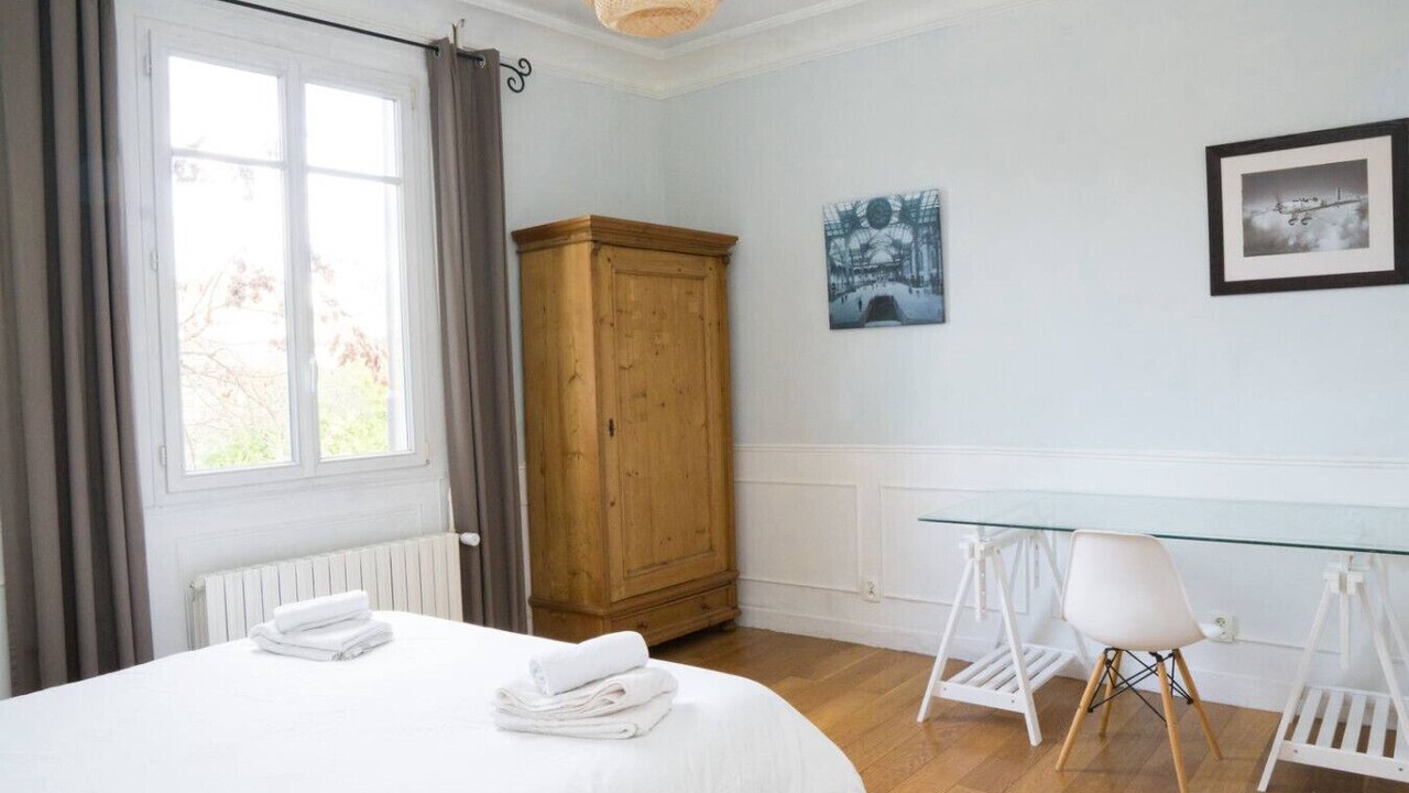 Photo of Bedroom in Rueil-Malmaison