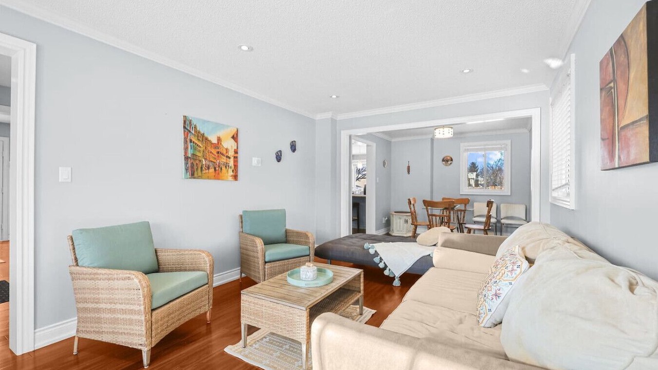 Photo of Livingroom in Whitby