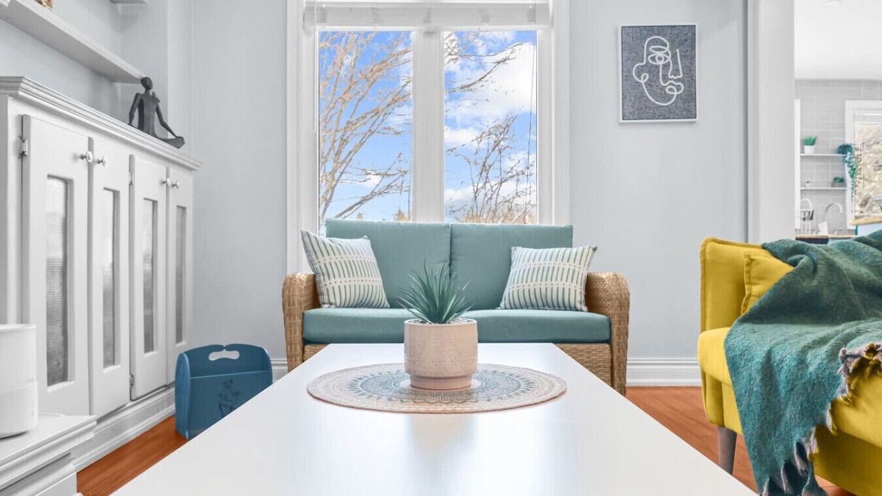 Photo of Livingroom in Whitby