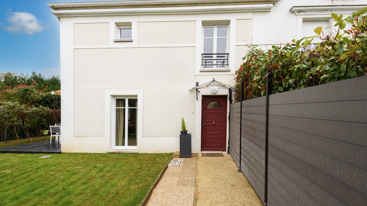 Photo of Outdoor in Magny-le-Hongre