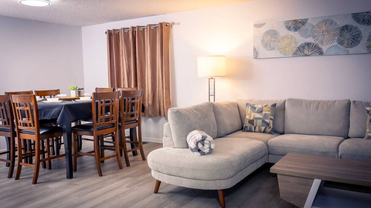 Photo of Livingroom in Barrie