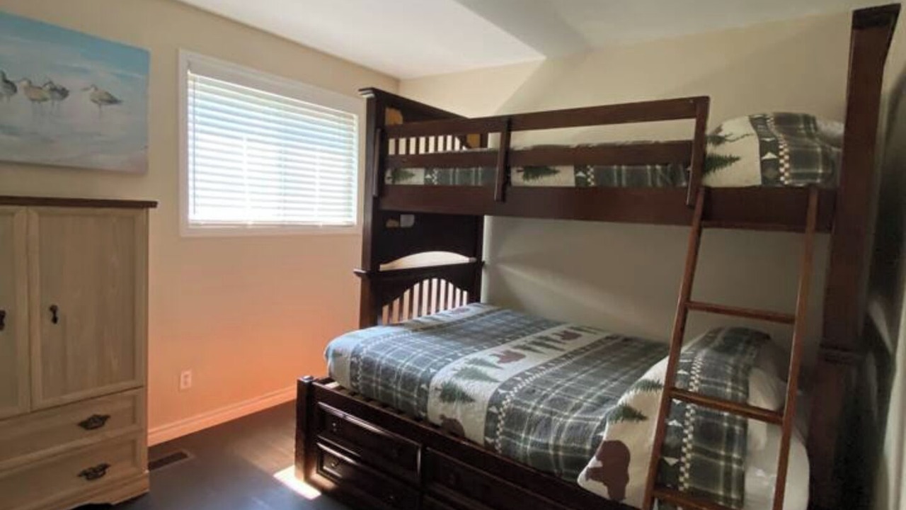 Photo of Bedroom in Port McNicoll