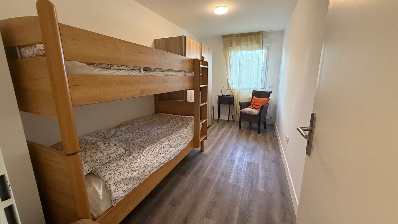 Photo of Bedroom in Malakoff