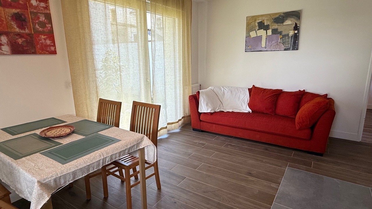 Photo of Livingroom in Malakoff