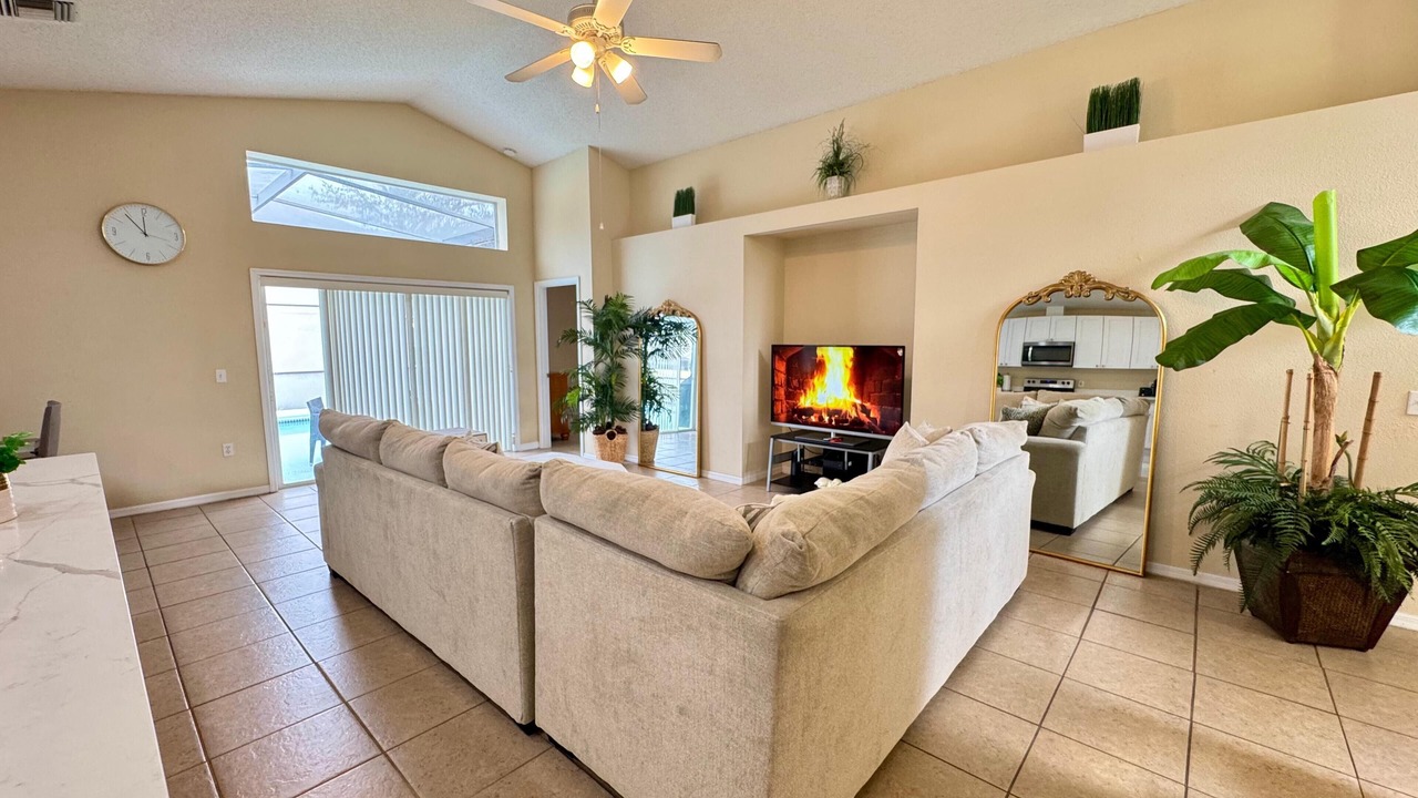 Photo of Livingroom in Lake Berkley