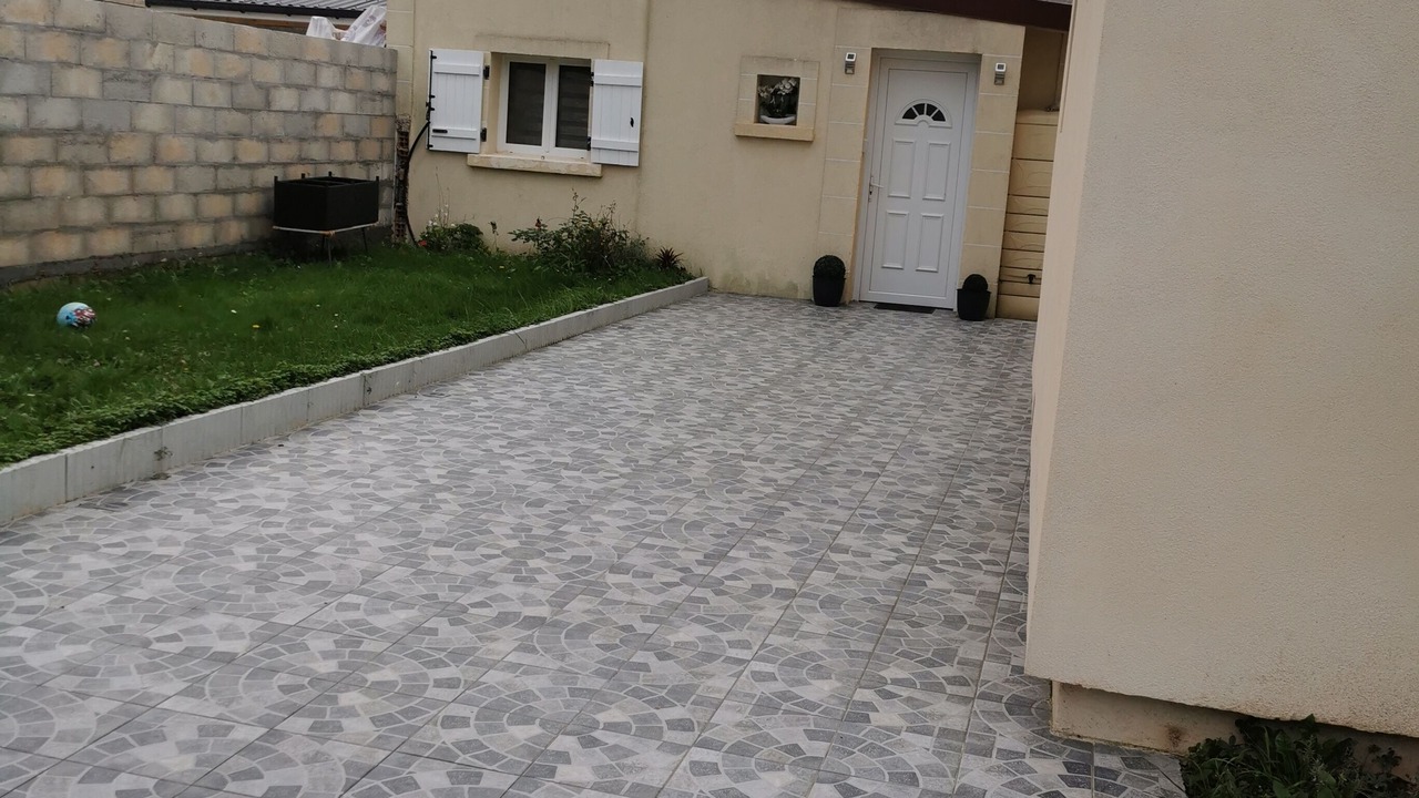 Photo of Outdoor in Tremblay-en-France