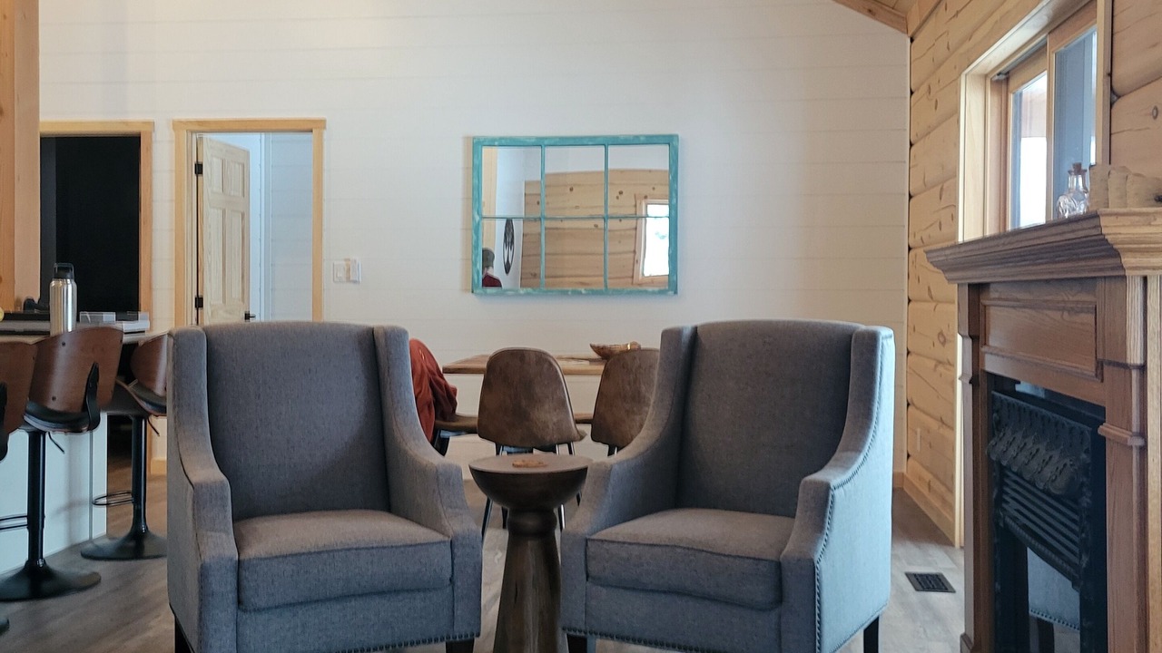 Photo of Livingroom in Strong