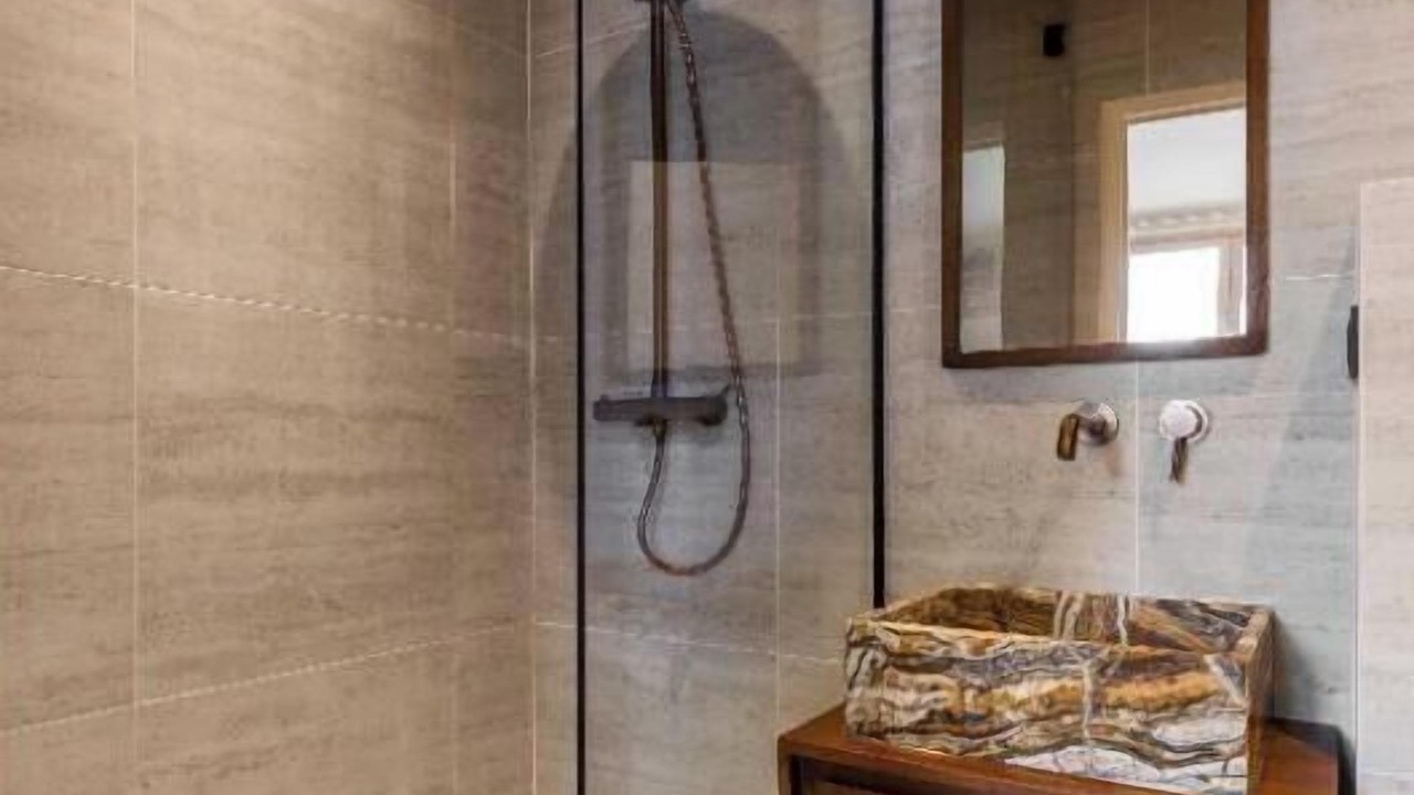 Photo of Bathroom in Les Halles
