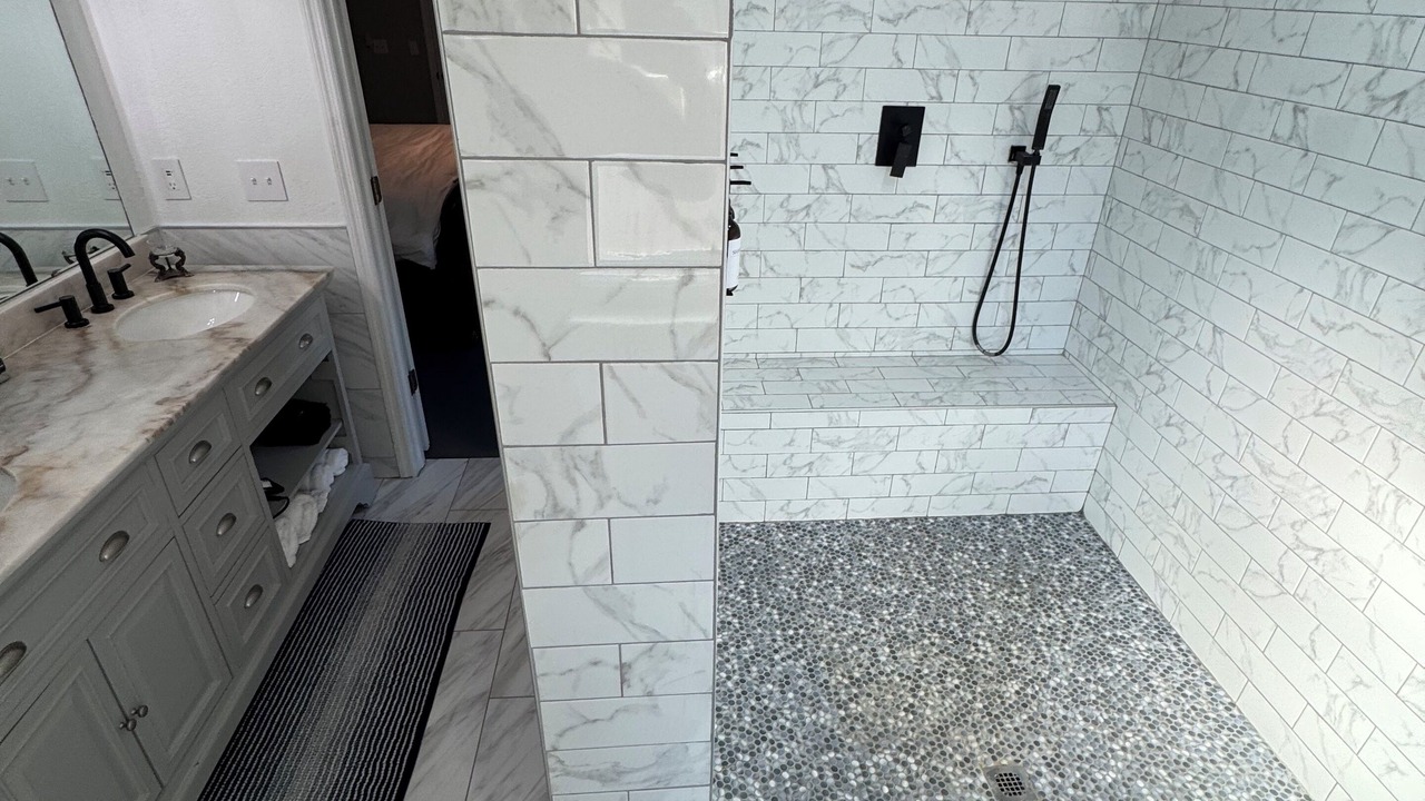 Photo of Bathroom in Plant City