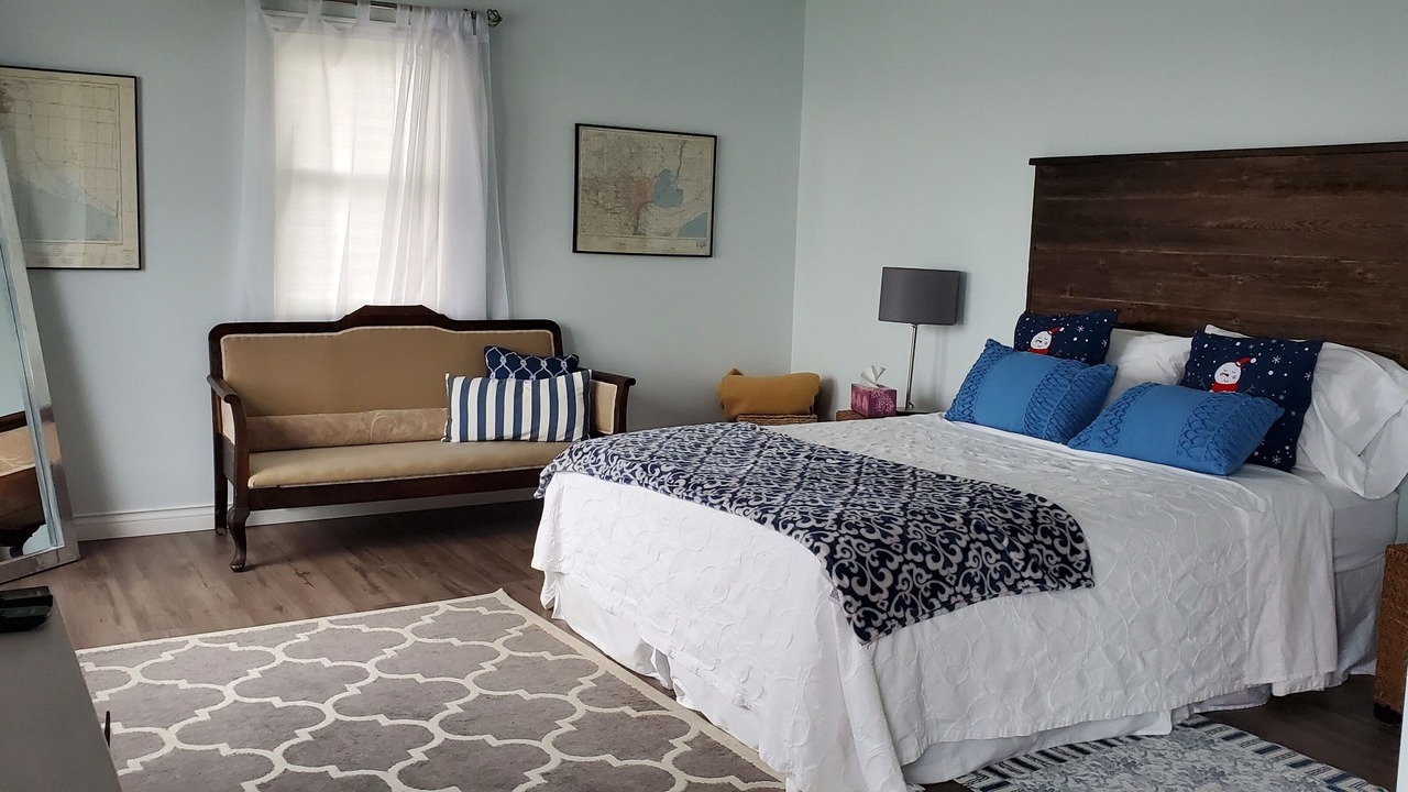 Photo of Bedroom in Amherstburg