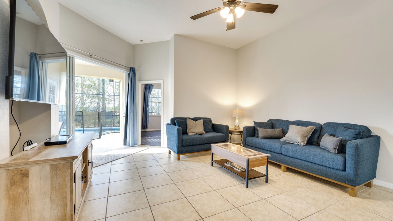 Photo of Bedroom in Florida Pines