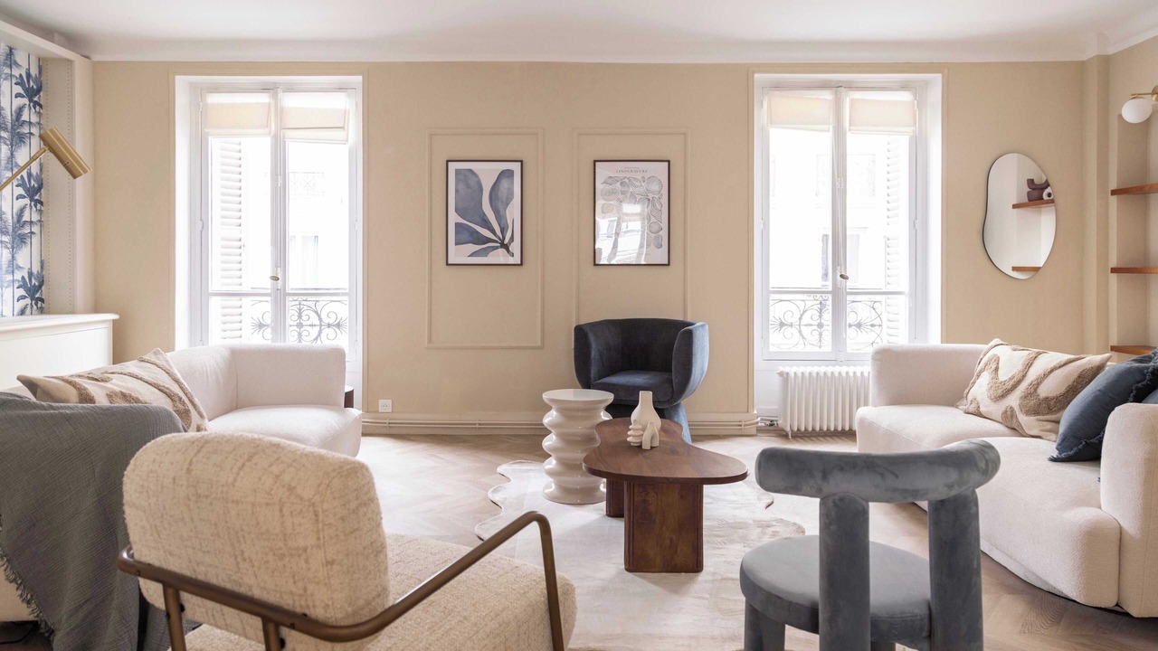 Photo of Livingroom in 15th Arrondissement