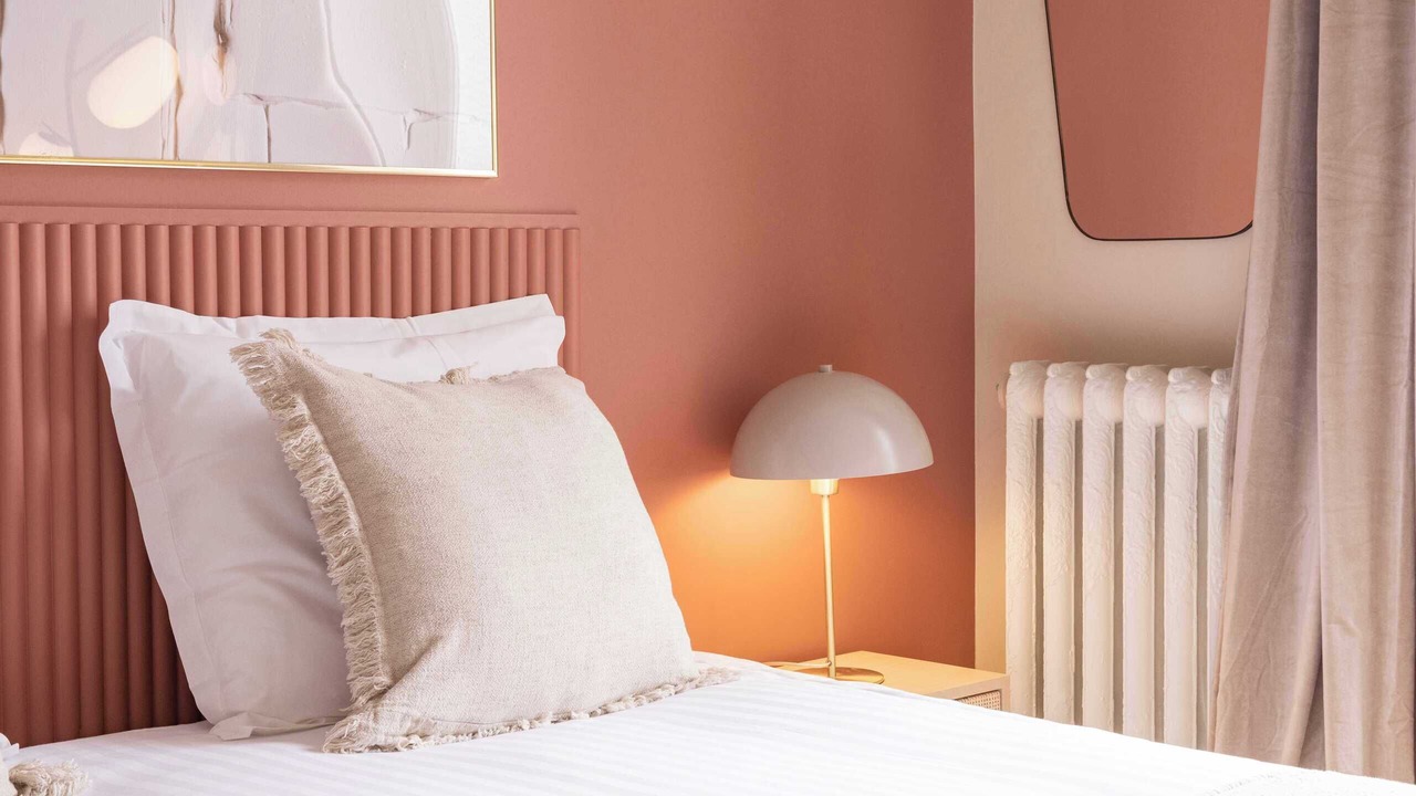 Photo of Bedroom in 15th Arrondissement