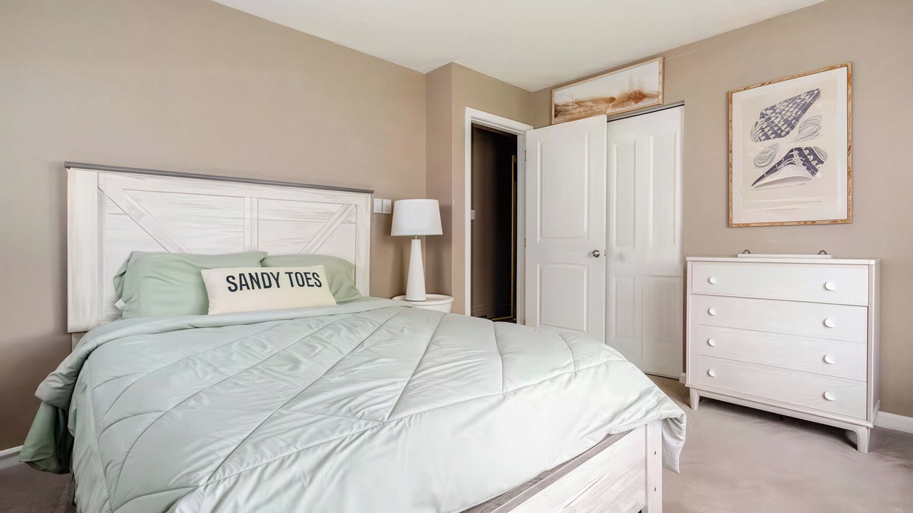 Photo of Bedroom in Town Bank