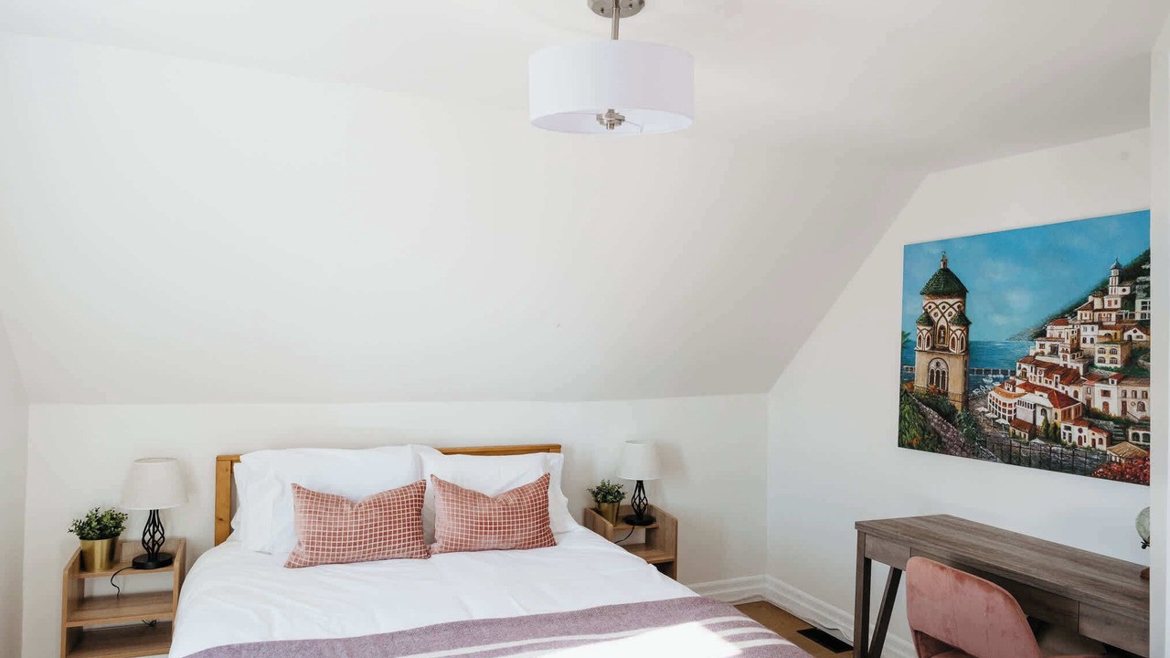Photo of Bedroom in Bloomfield
