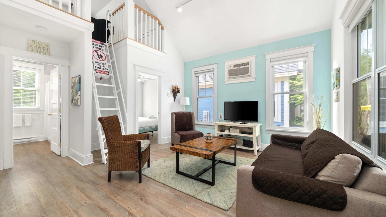 Photo of Livingroom in Cherry Valley