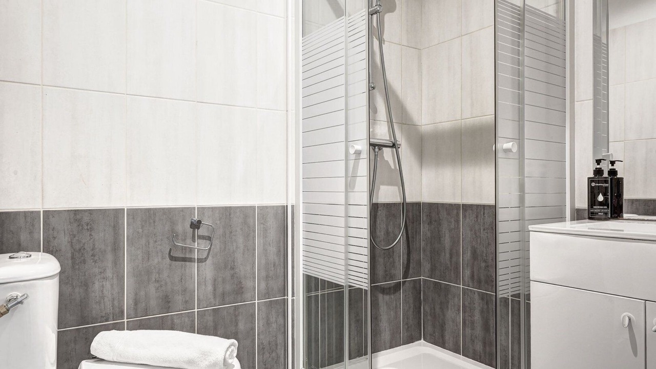 Photo of Bathroom in Montreuil