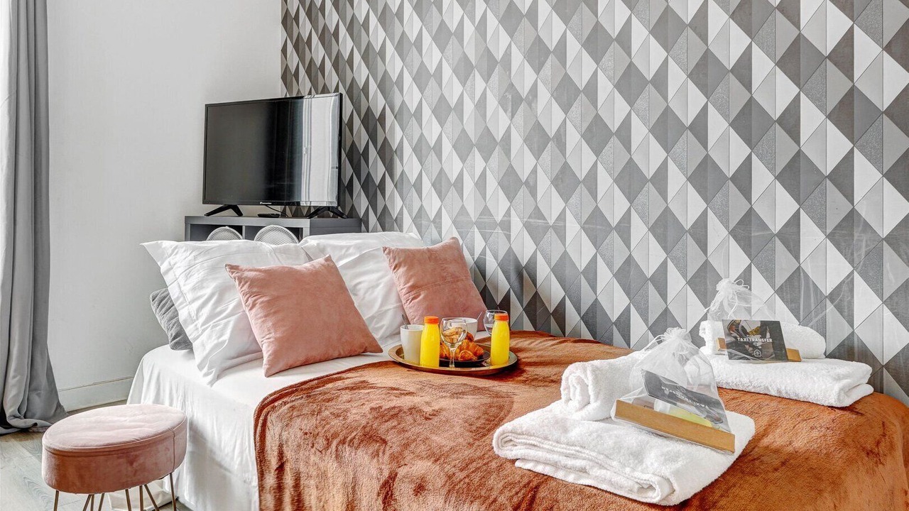 Photo of Bedroom in Montreuil