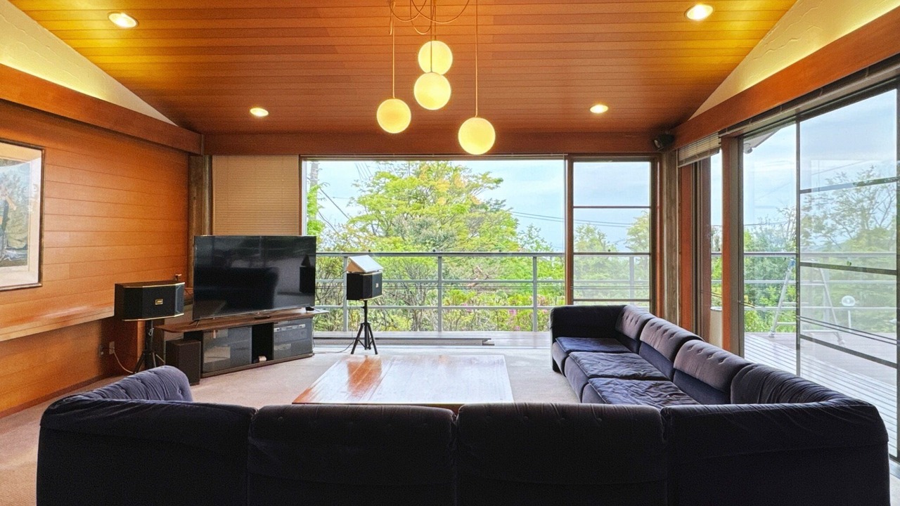 Photo of Livingroom in Ito