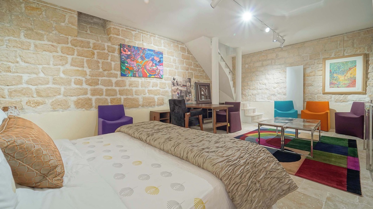Photo of Bedroom in Les Puces de Saint-Ouen