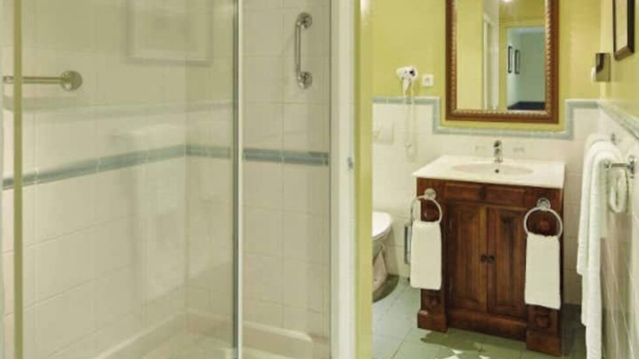 Photo of Bathroom in Bailly-Romainvilliers