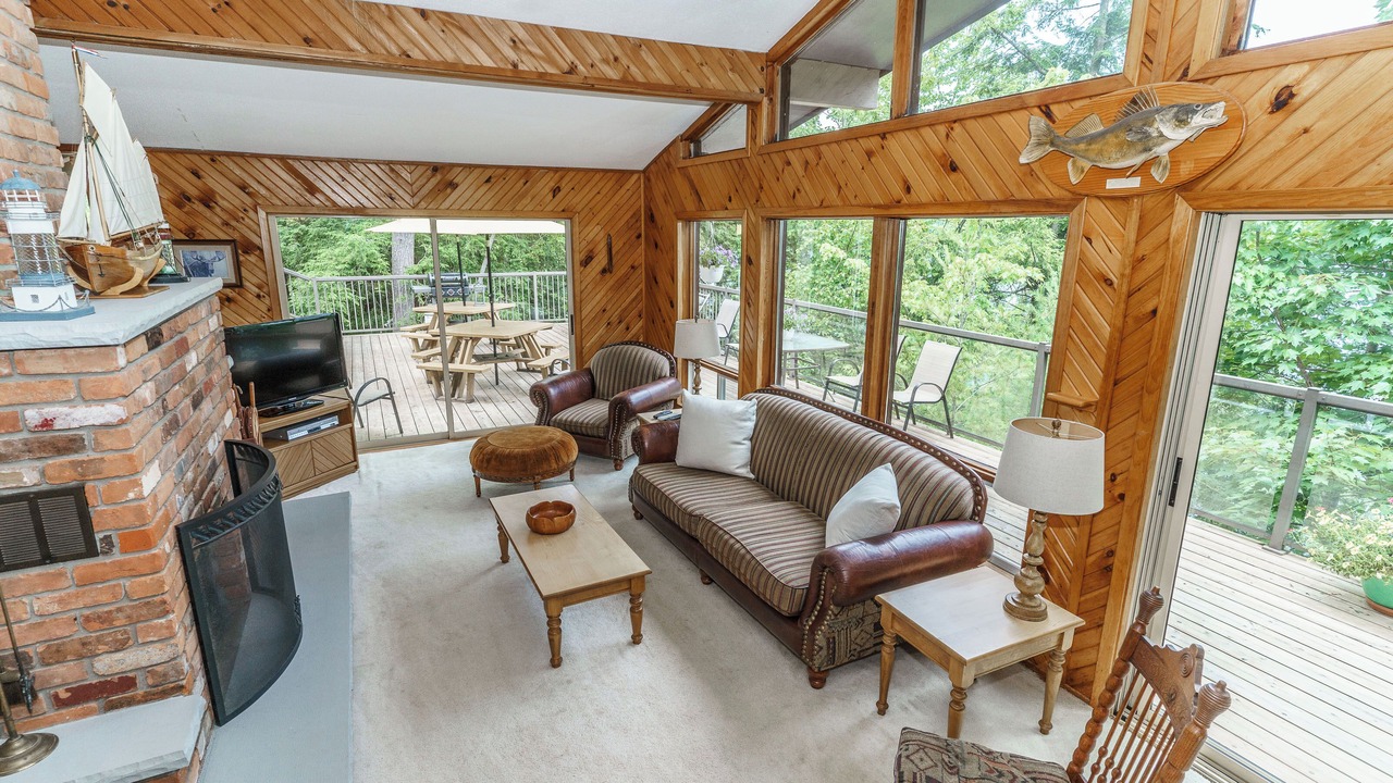 Photo of Livingroom in Foley