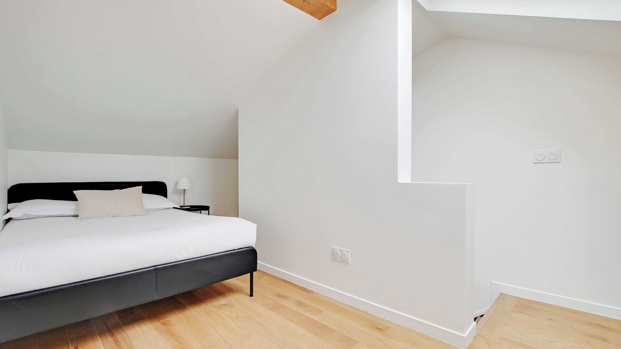 Photo of Bedroom in Centre