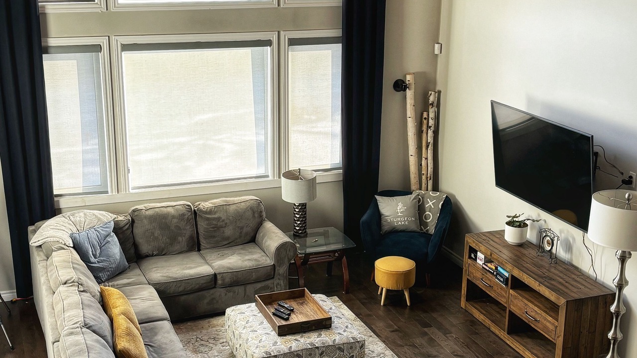 Photo of Livingroom in Fenelon Falls