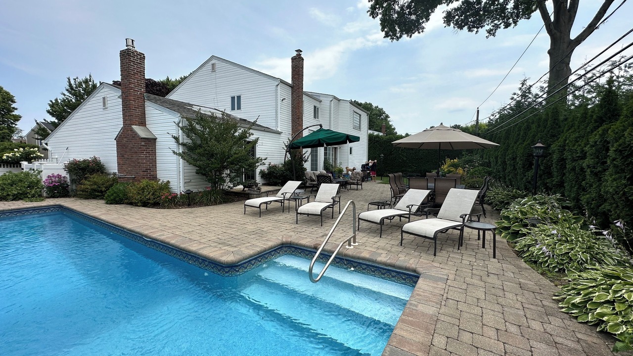 Photo of Outdoor in Woodbury
