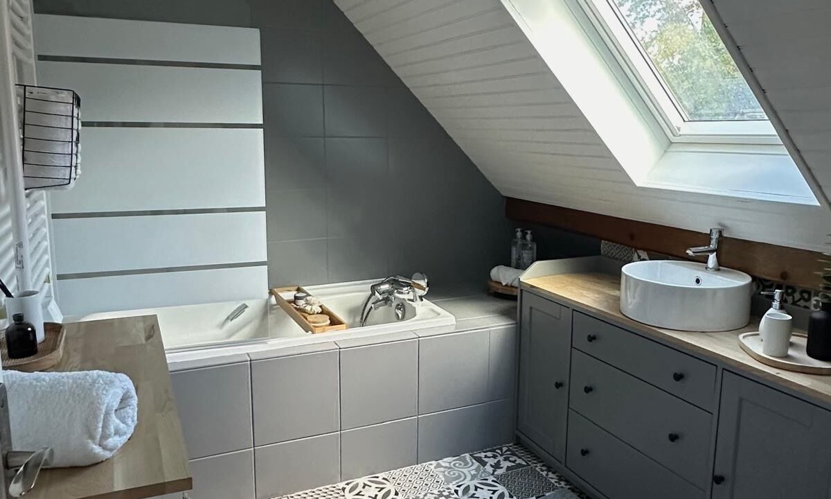 Photo of Bathroom in Champs-sur-Marne