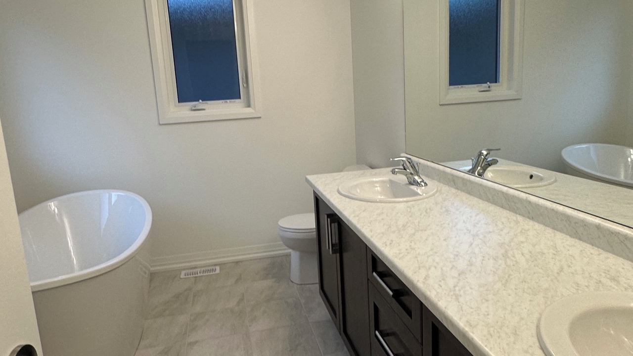 Photo of Bathroom in Thorold