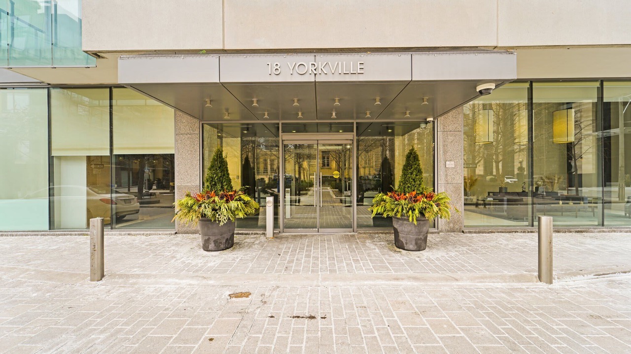 Photo of Outdoor in Bloor-Yorkville