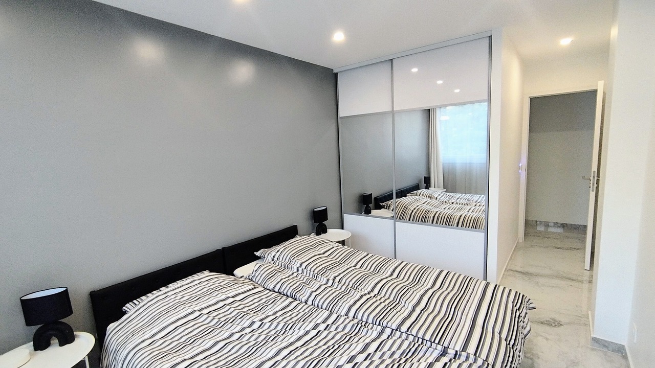 Photo of Bedroom in Levallois-Perret