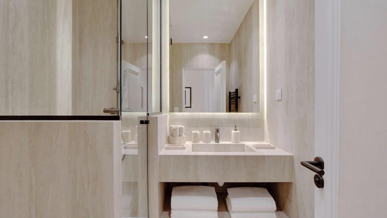Photo of Bathroom in Quartier du Faubourg-Montmartre